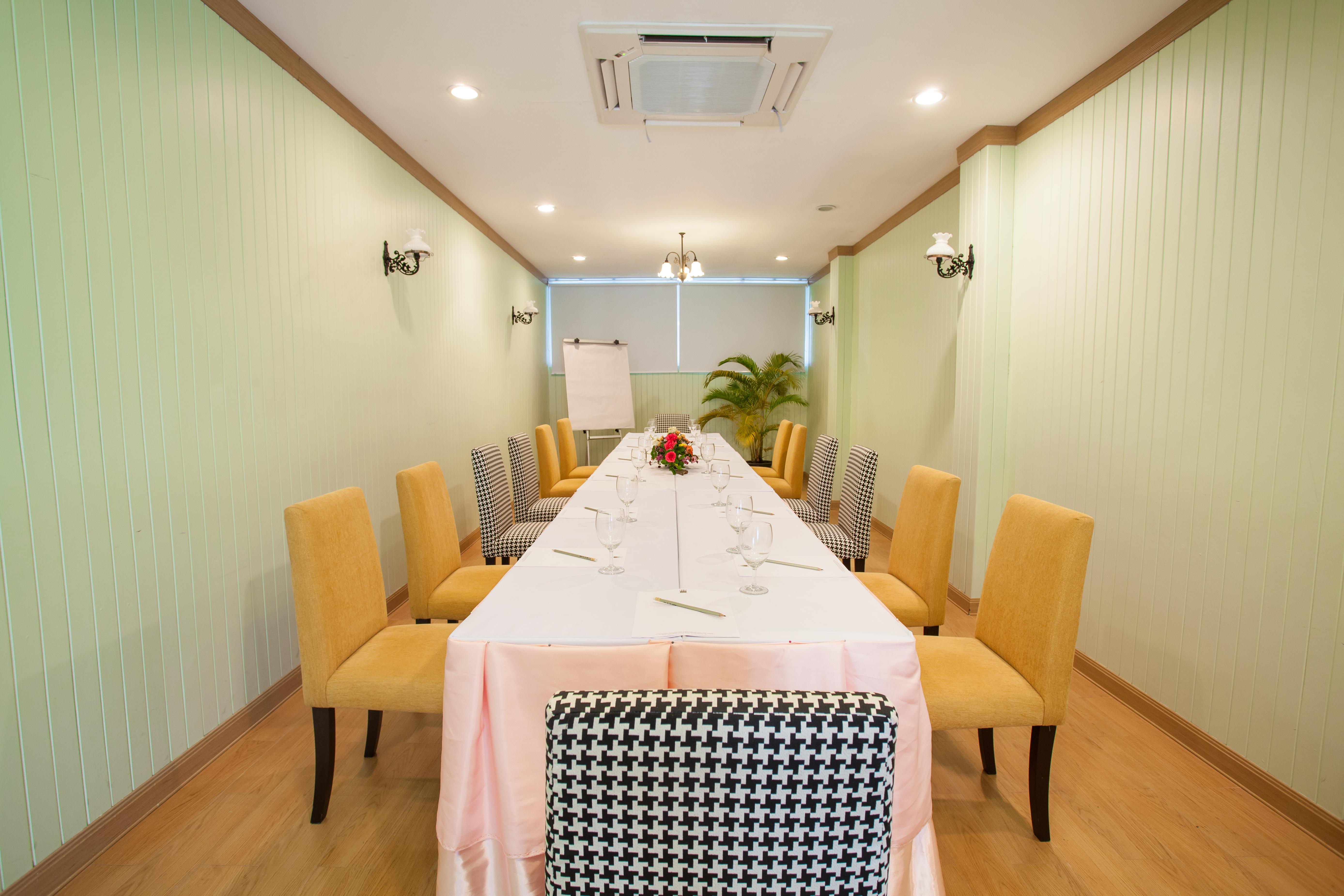 Paradise Hotel Udonthani Экстерьер фото