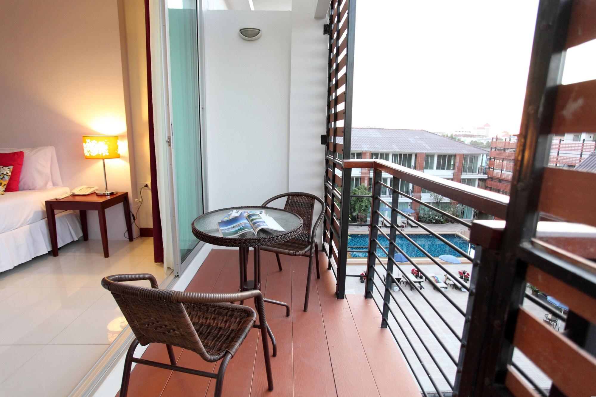 Paradise Hotel Udonthani Экстерьер фото