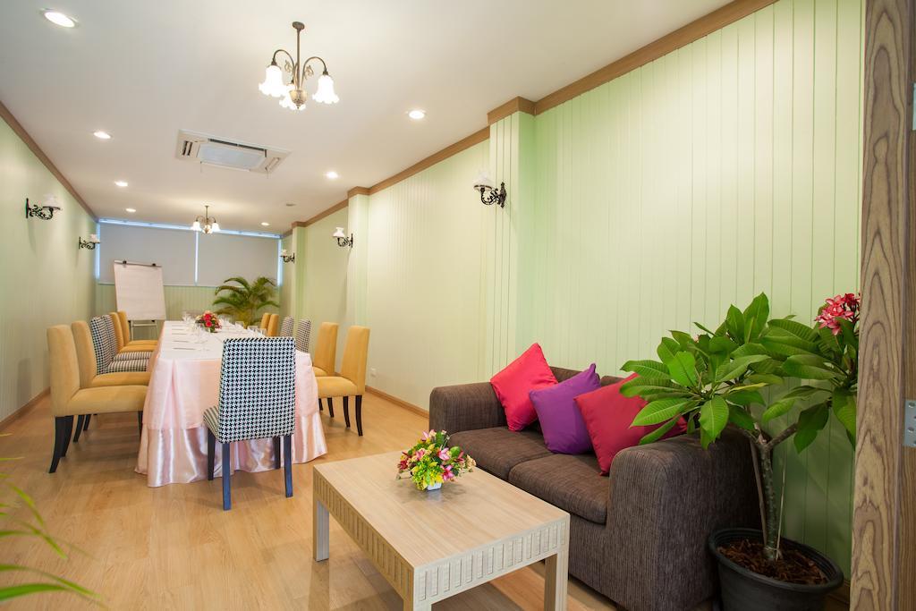 Paradise Hotel Udonthani Экстерьер фото